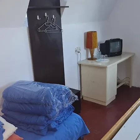 Kamp alanı Aviator Busteni, Buşteni